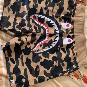 Bathing Original Shorts Yellow Shark Face Camo
